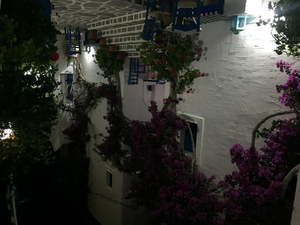 Pelagos Studios Parikia  Exterior photo